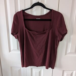 Old Navy Women's Short Sleeve Maroon Tee